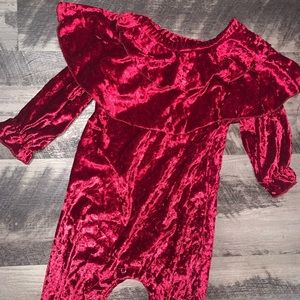 🎃Red velvet romper